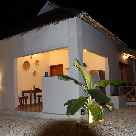 B Home Zanzibar Kiwengwa  ภายนอก รูปภาพ