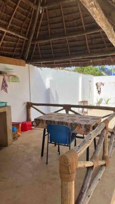 B Home Zanzibar Kiwengwa  ภายนอก รูปภาพ