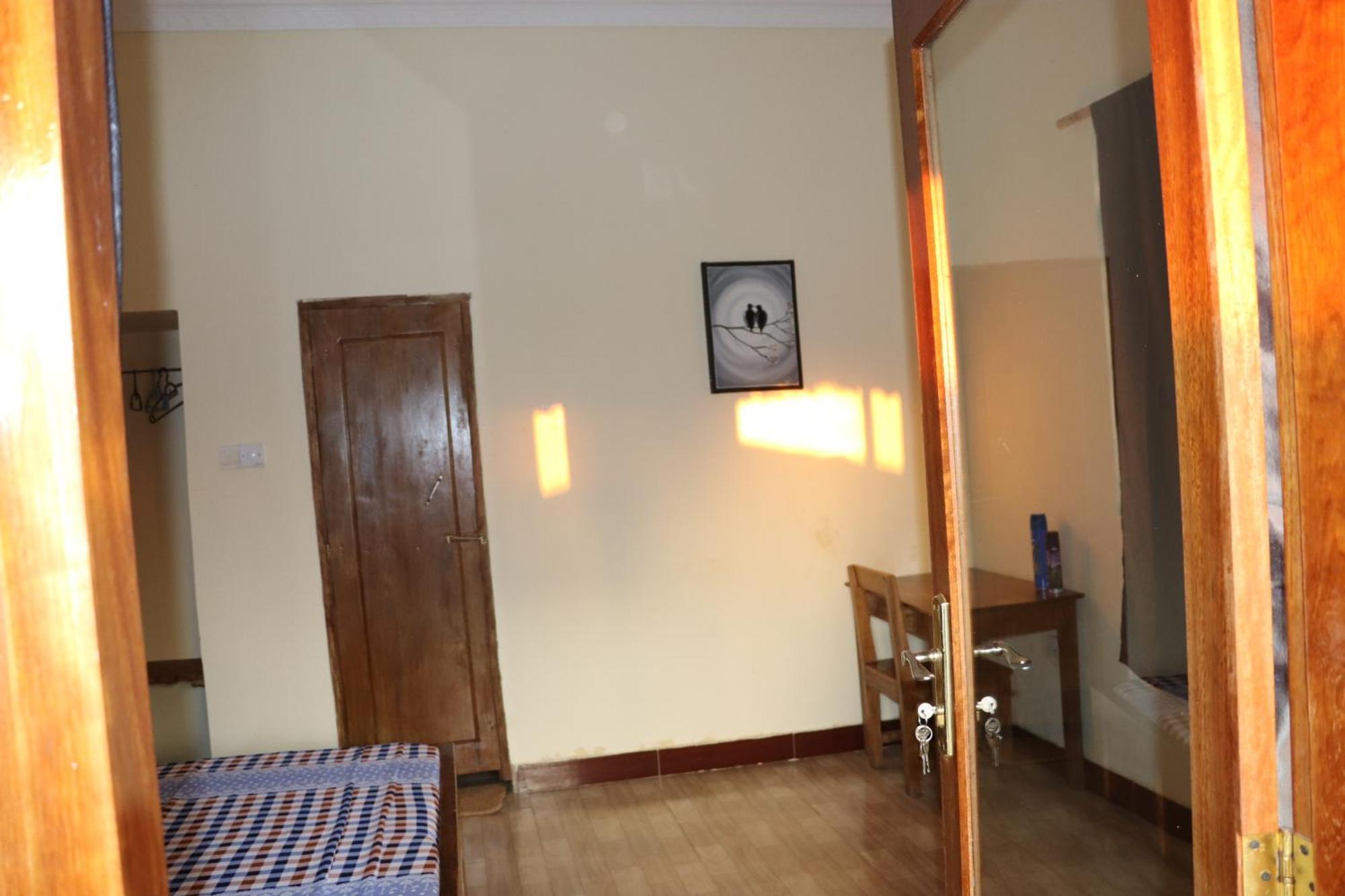 B Home Zanzibar Kiwengwa  ภายนอก รูปภาพ